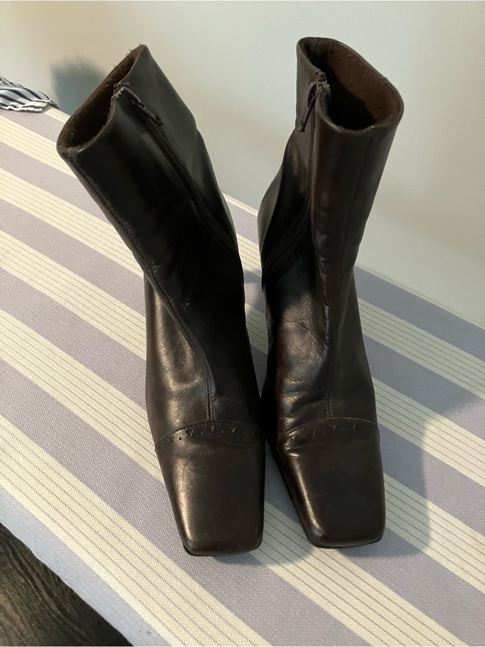 Women's Brown Leather Square-Toe Ankle Boots
